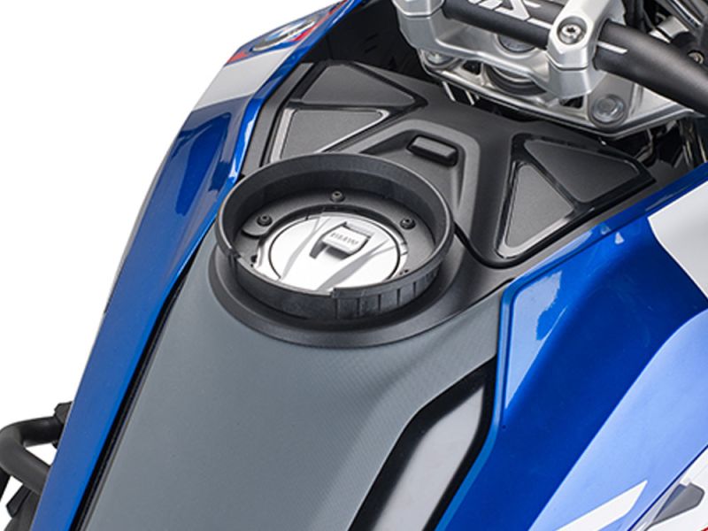 GIVI TANKLOCK/TANKLOCKED tank bag attachment BMW R 1300 GS (24)