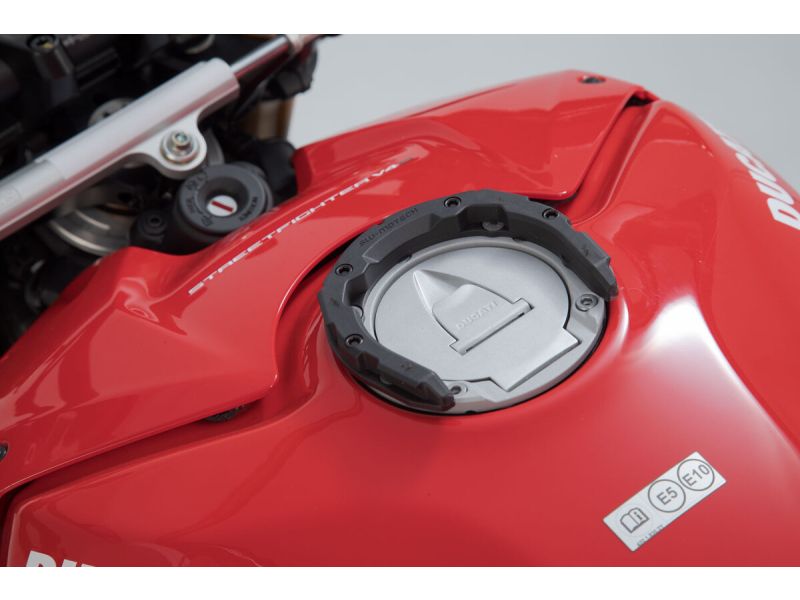 SW-Motech Pro Adapter Kit Italo Models Tank Mounting